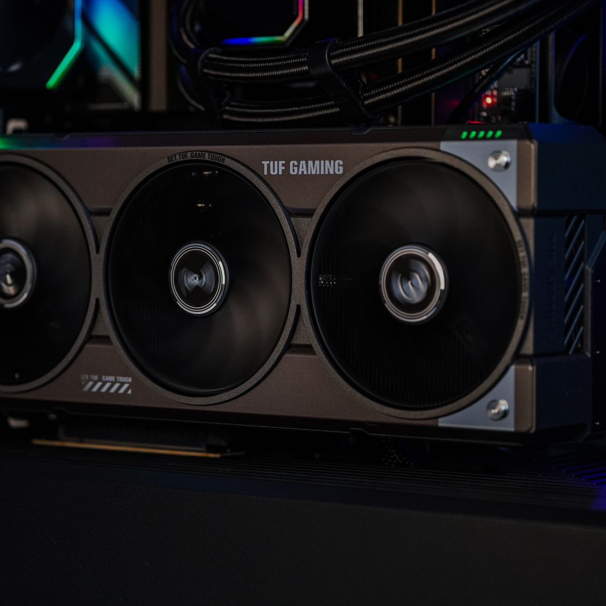 Bespoke Desktop Gaming PC - Ryzen 7 9700X - RTX 5080 - 32GB DDR5 - 1TB SSD - WiFi & Bluetooth - VR Ready